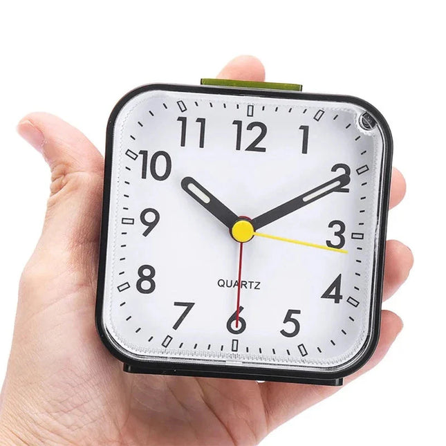 Reloj despertador silencioso a pilas