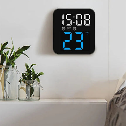 Despertador de viaje digital moderno