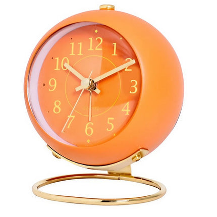 Reloj despertador naranja de estilo vintage