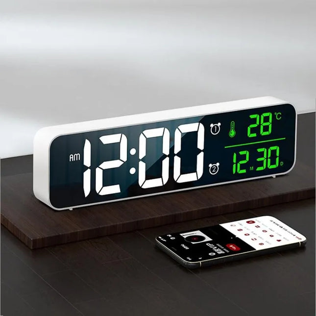 Despertador digital con fecha y temperatura