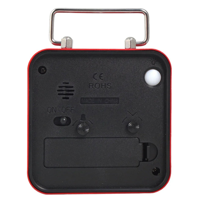 Pequeño despertador cuadrado de viaje