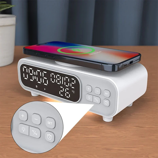 Despertador moderno con cargador inalámbrico