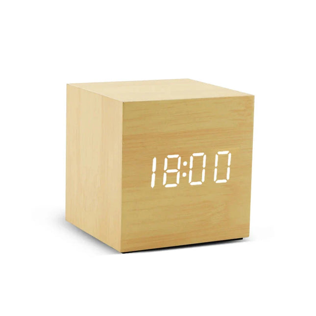 Despertador de madera en forma de cubo