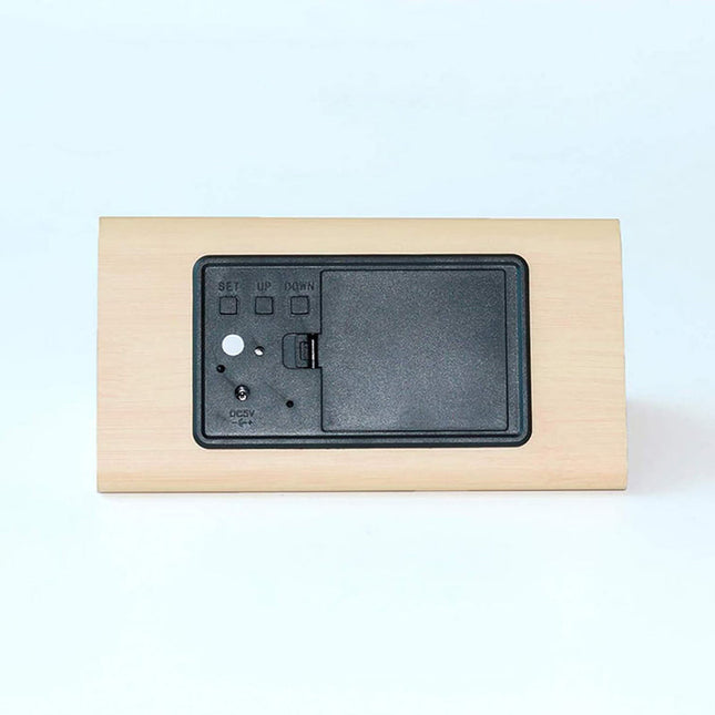 Reloj despertador digital de madera natural