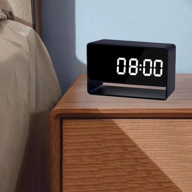 Despertador con cámara espía Full HD