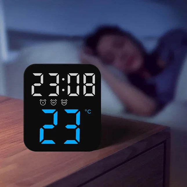 Despertador de viaje digital moderno