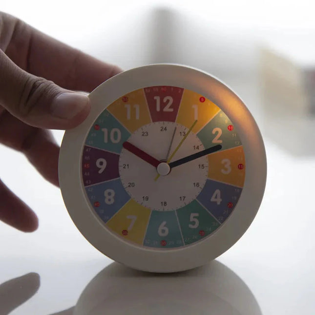 Despertador educativo infantil con luz nocturna