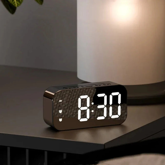 Reloj despertador digital con pantalla LED