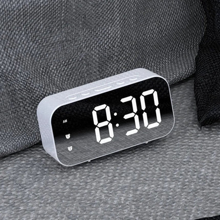 Reloj despertador digital con pantalla LED