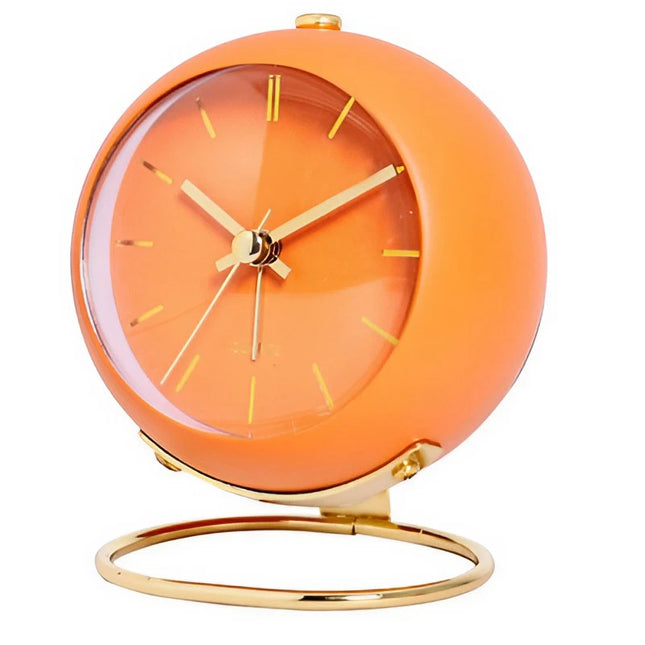 Reloj despertador naranja de estilo vintage
